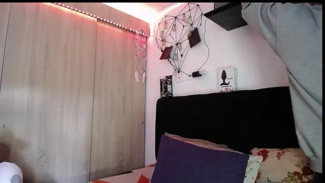 Snapshot of Santiago_kiler chatting on 02/21/26, 01:24 Santiago kiler online show from 02/21/26, 01:24