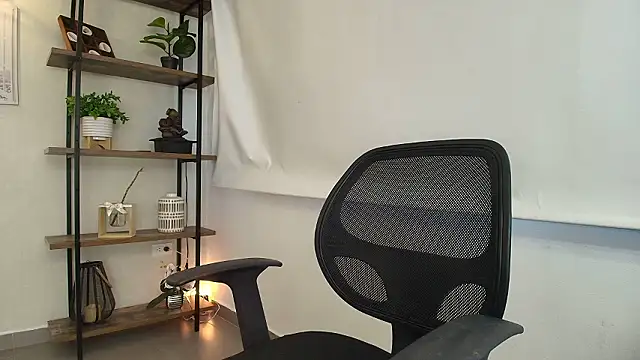 Sassy--Girl online show from 03/13/26, 06:13