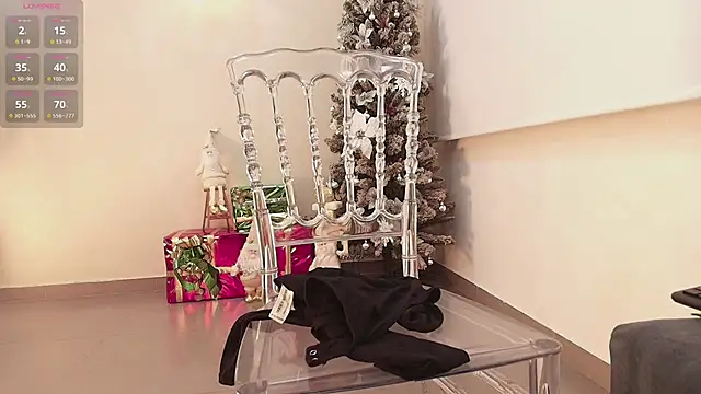 Sassy--Girl online show from 12/14/25, 11:05