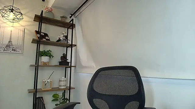 Sassy--Girl online show from 03/19/26, 06:19