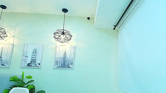 Sassy--Girl online show from 10/21/25, 06:40