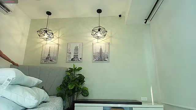 Sassy--Girl online show from 11/12/25, 06:12