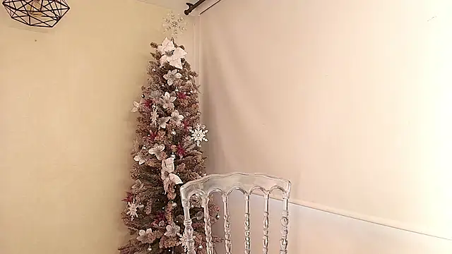 Sassy--Girl online show from 12/05/25, 07:23