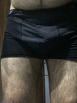 Snapshot of hairysmallcockguy chatting on 01/20/25, 12:39 hairysmallcockguy online show from 01/20/25, 12:39