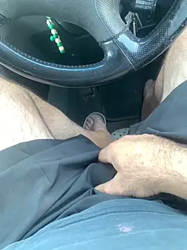 Snapshot of hairysmallcockguy chatting on 02/04/25, 03:54 hairysmallcockguy online show from 02/04/25, 03:54