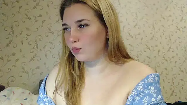 Snapshot of mmmPinUpGirl chatting on 01/11/25, 09:57 mmmPinUpGirl online show from 01/11/25, 09:57