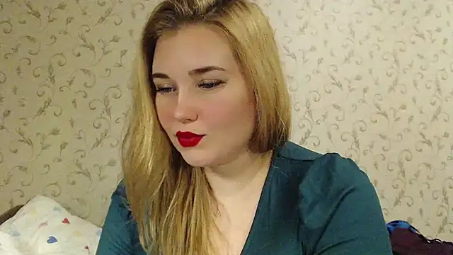 Snapshot of mmmPinUpGirl chatting on 01/09/25, 09:26 mmmPinUpGirl online show from 01/09/25, 09:26