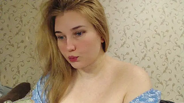 Snapshot of mmmPinUpGirl chatting on 02/09/25, 06:16 mmmPinUpGirl online show from 02/09/25, 06:16