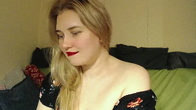 mmmPinUpGirl online show from 11/09/25, 05:06