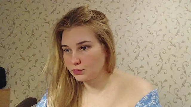 Snapshot of mmmPinUpGirl chatting on 02/07/25, 07:06 mmmPinUpGirl online show from 02/07/25, 07:06