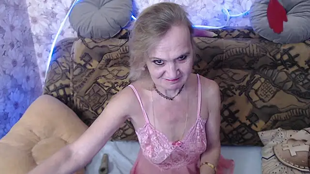 Snapshot of MissBekker chatting on 09/09/25, 06:50 MissBekker online show from 09/09/25, 06:50
