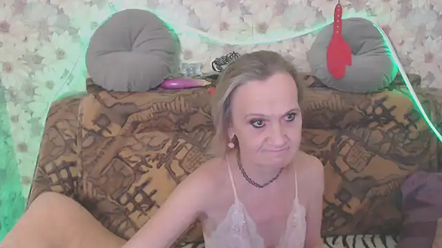 MissBekker online show from 01/13/26, 10:08