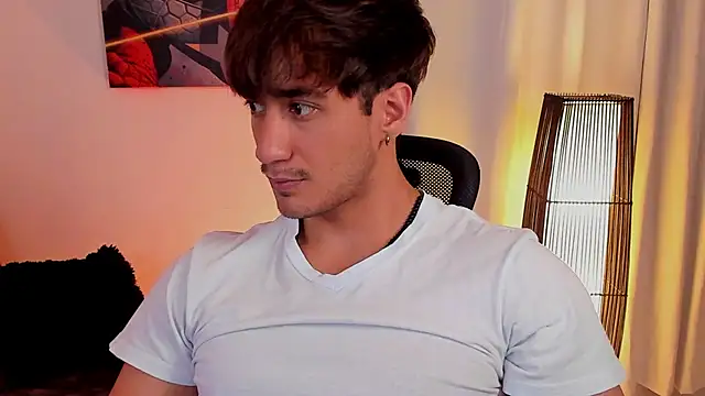 AlexRivera6 online show from 04/16/26, 08:20