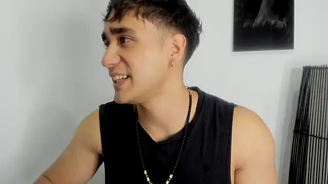 AlexRivera6 online show from 10/04/25, 03:24