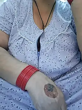 Kavya XX online show from 10/15/25, 12:35