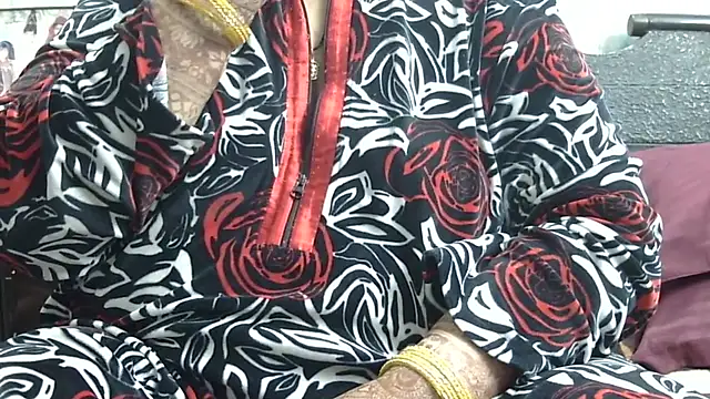 Kavya XX online show from 11/24/25, 06:52