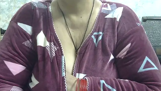 Kavya XX online show from 10/31/25, 07:49