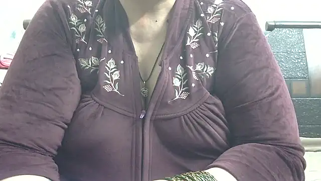 Kavya XX online show from 11/13/25, 04:11