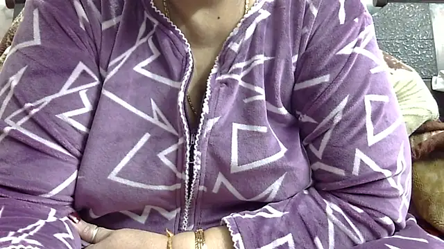 Kavya XX online show from 02/12/26, 02:33