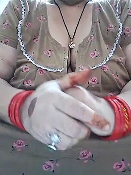 Kavya XX online show from 10/04/25, 03:57