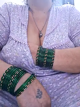 Snapshot of Kavya_XX chatting on 05/04/26, 01:36 Kavya XX online show from 05/04/26, 01:36