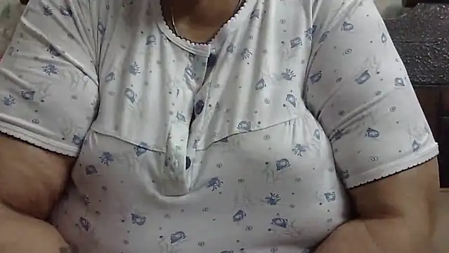 Snapshot of Kavya_XX chatting on 04/30/26, 10:11 Kavya XX online show from 04/30/26, 10:11