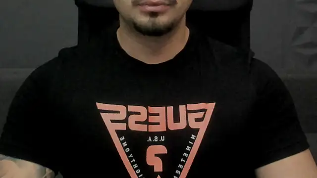 TonyWilcox online show from 11/05/25, 05:32