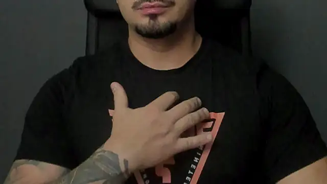 TonyWilcox online show from 10/06/25, 04:46