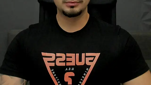 TonyWilcox online show from 11/14/25, 06:28