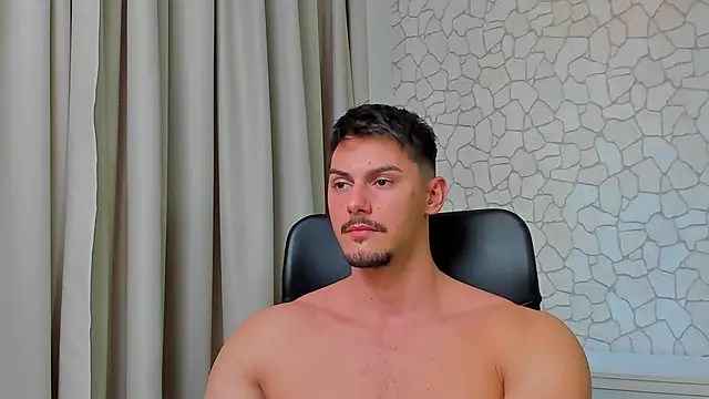 Snapshot of ClintMasters chatting on 03/22/25, 12:57 ClintMasters online show from 03/22/25, 12:57