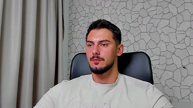 Snapshot of ClintMasters chatting on 09/18/25, 05:10 ClintMasters online show from 09/18/25, 05:10