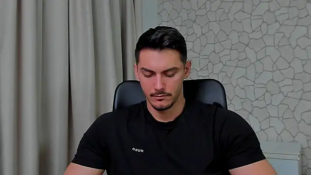 Snapshot of ClintMasters chatting on 03/17/25, 05:12 ClintMasters online show from 03/17/25, 05:12