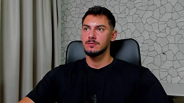 Snapshot of ClintMasters chatting on 09/12/25, 04:34 ClintMasters online show from 09/12/25, 04:34