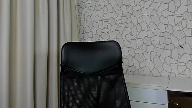 Snapshot of ClintMasters chatting on 10/30/25, 05:39 ClintMasters online show from 10/30/25, 05:39