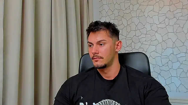 Snapshot of ClintMasters chatting on 03/22/25, 09:56 ClintMasters online show from 03/22/25, 09:56