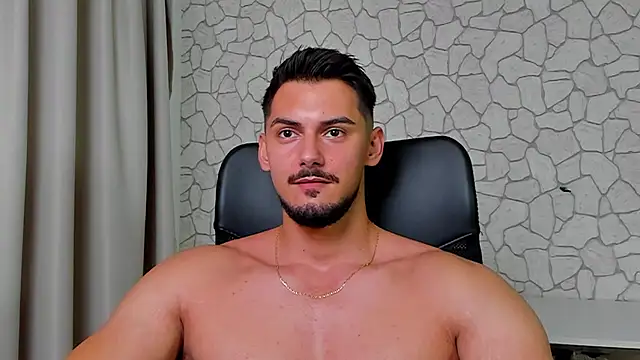 Snapshot of ClintMasters chatting on 09/20/25, 05:34 ClintMasters online show from 09/20/25, 05:34