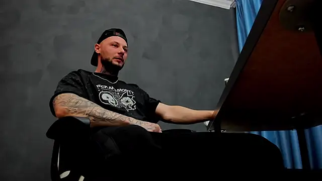 BrianHunts online show from 03/11/25, 06:19