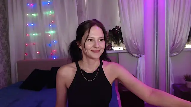 Snapshot of Zlata888 chatting on 06/20/26, 12:32 Zlata888 online show from 06/20/26, 12:32
