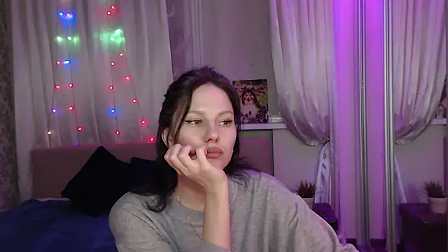 Snapshot of Zlata888 chatting on 05/14/26, 03:20 Zlata888 online show from 05/14/26, 03:20