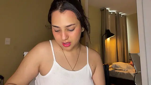 xSelena online show from 01/11/26, 10:05