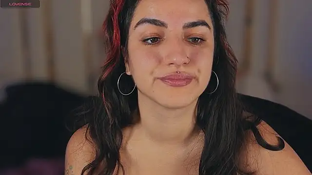 Daphne Moss online show from 11/23/25, 01:54