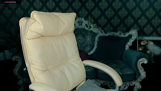 Daphne Moss online show from 02/28/26, 02:17