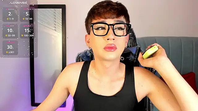 Chris boy  online show from 02/22/26, 09:44