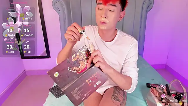 Chris boy  online show from 05/13/26, 12:12