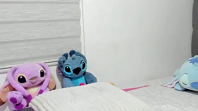 Elizabeth 18  online show from 01/09/26, 03:02