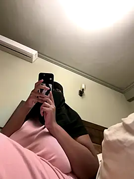 Snapshot of Submissive_Arab chatting on 09/11/25, 07:25 Submissive Arab online show from 09/11/25, 07:25