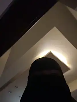 Snapshot of Submissive_Arab chatting on 09/27/25, 11:05 Submissive Arab online show from 09/27/25, 11:05