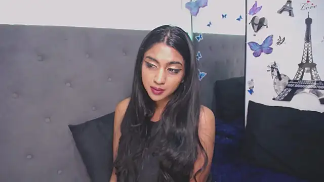 Delilah Blazee online show from 10/15/25, 01:04