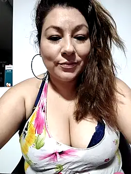 Snapshot of sakotodika chatting on 11/19/25, 10:10 sakotodika online show from 11/19/25, 10:10