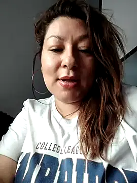 Snapshot of sakotodika chatting on 11/02/25, 09:20 sakotodika online show from 11/02/25, 09:20